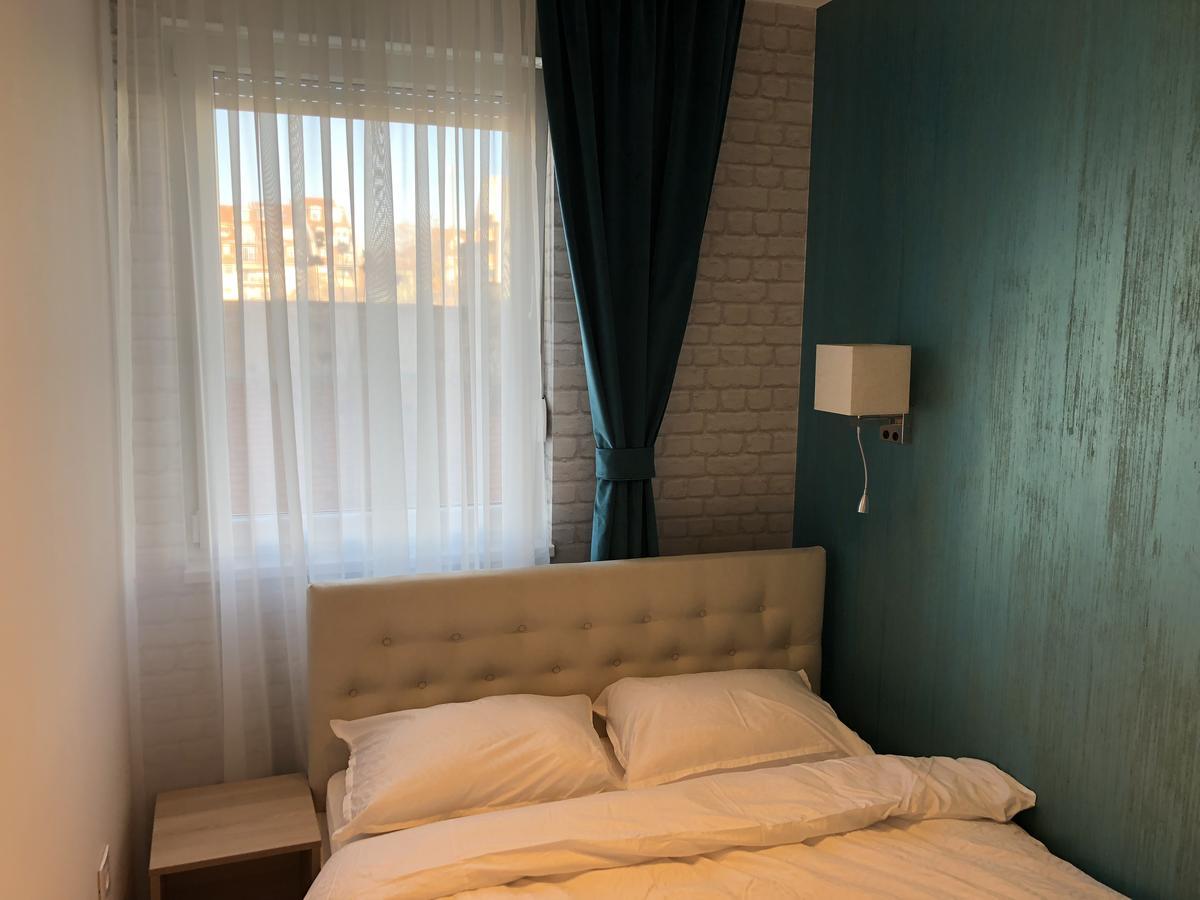 5 Stars Apartment With Free Garage Place Novi Sad Exterior foto